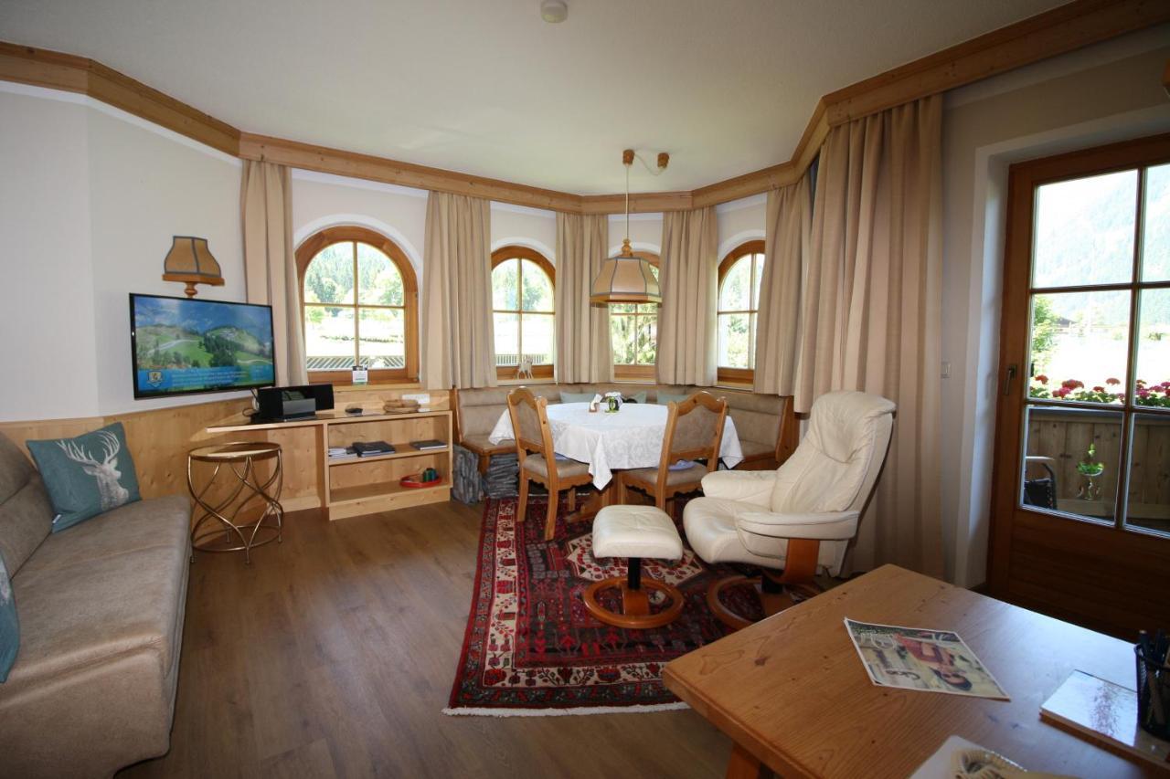 Aparthotel Vronis Waldhaus Adults Only à Mayrhofen Extérieur photo