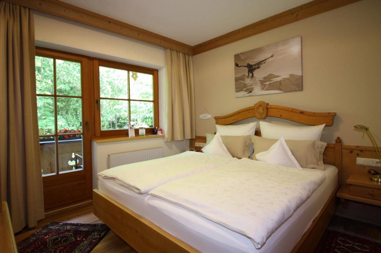 Aparthotel Vronis Waldhaus Adults Only à Mayrhofen Extérieur photo